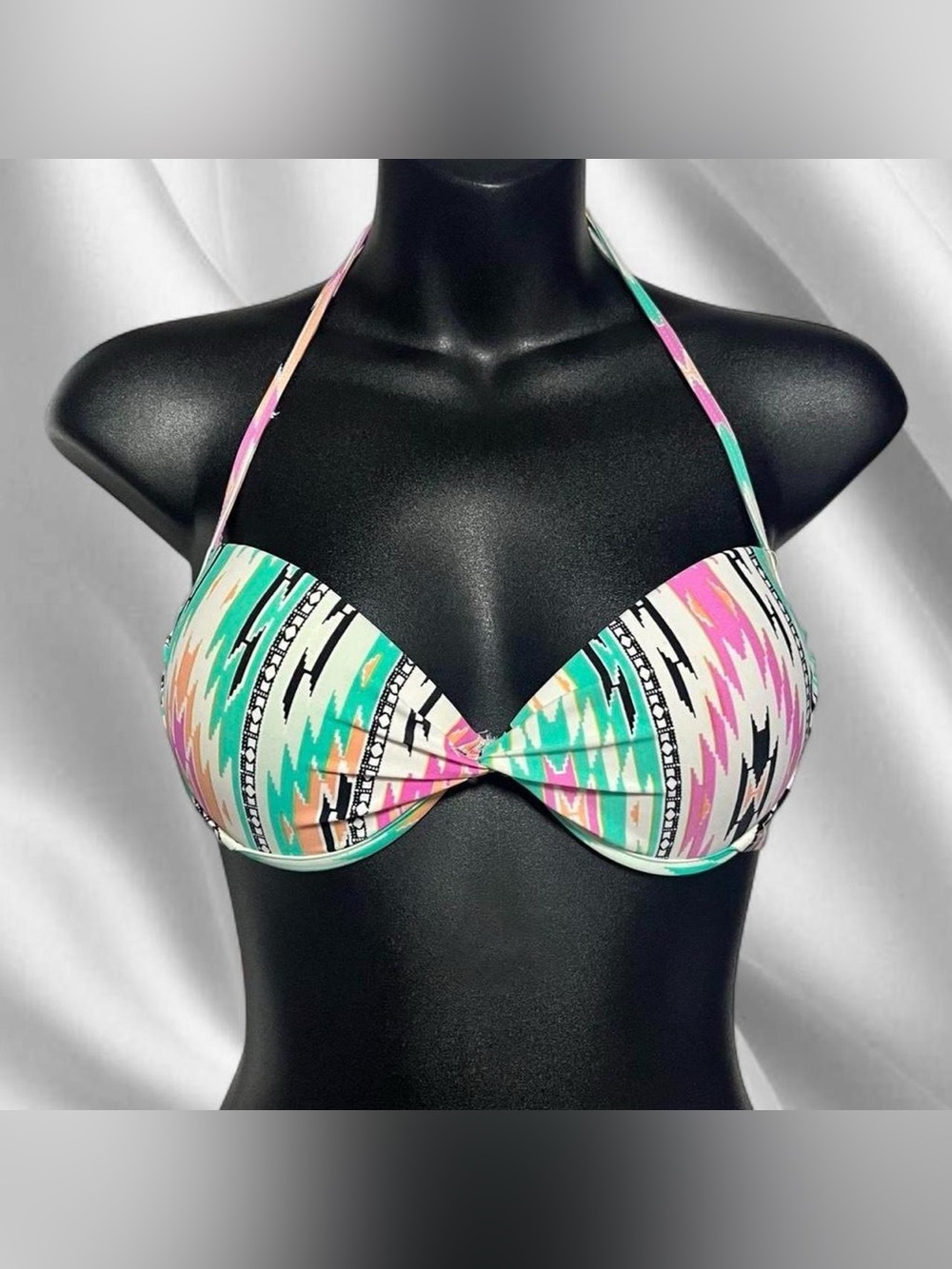 Hot Water Geometric Bikini Top